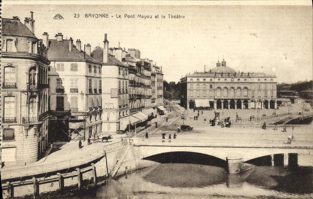 Bayonne - Die Mayou-Brücke und das Theater — Vintage Postcard n°25, Verlag Photocaméra - Irún - Vorderseite