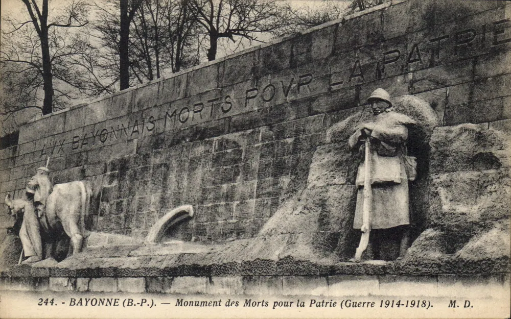 Bayonne (B.-P.) — Denkmal der Toten für das Vaterland (Krieg 1914-1918) — M.D. - Vorderseite