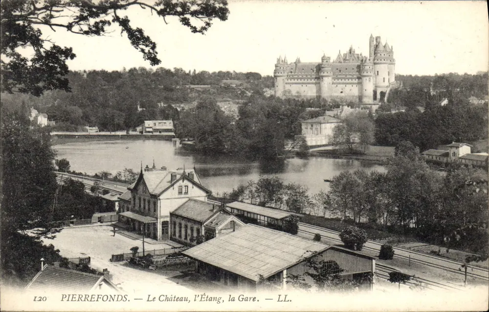 PierreFonds — Le Château, l'Étang, la Gare — LL. - Recto