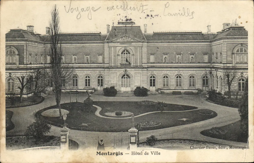 Montargis — Hotel de Ville — Chartier Frères, editora, Montargis - Frente