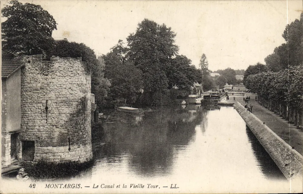 Montargis — Der Kanal und die Alte Turm — LL. n°42 - Vorderseite