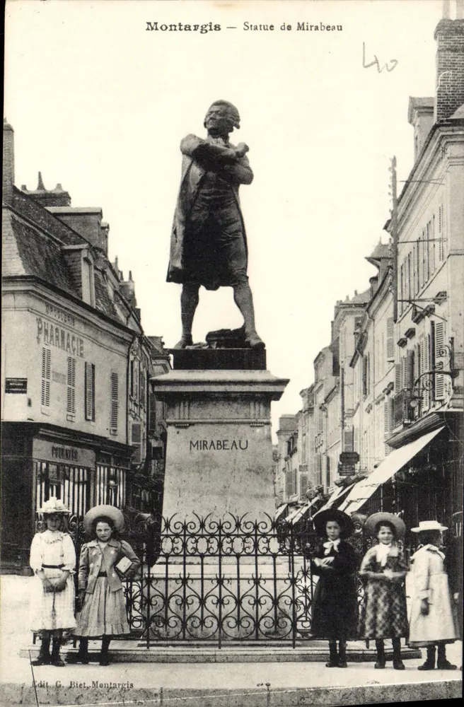 Montargis — Estátua de Mirabeau — Edit. G. Biet, Montargis - Frente