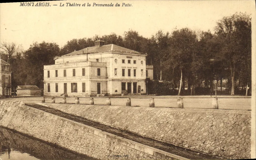 Montargis — Das Theater und der Patís-Promenadengang — P. Dreeen, n° 641 - Vorderseite