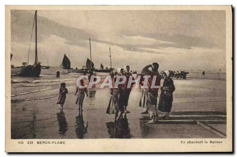 Berck-Plage — Enquanto aguarda o Balieux — ND 238 - Frente