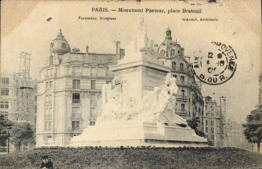 Paris — Monumento Pasteur, praça Breteuil — Falguière, escultor ; Girault, arquiteto - Frente