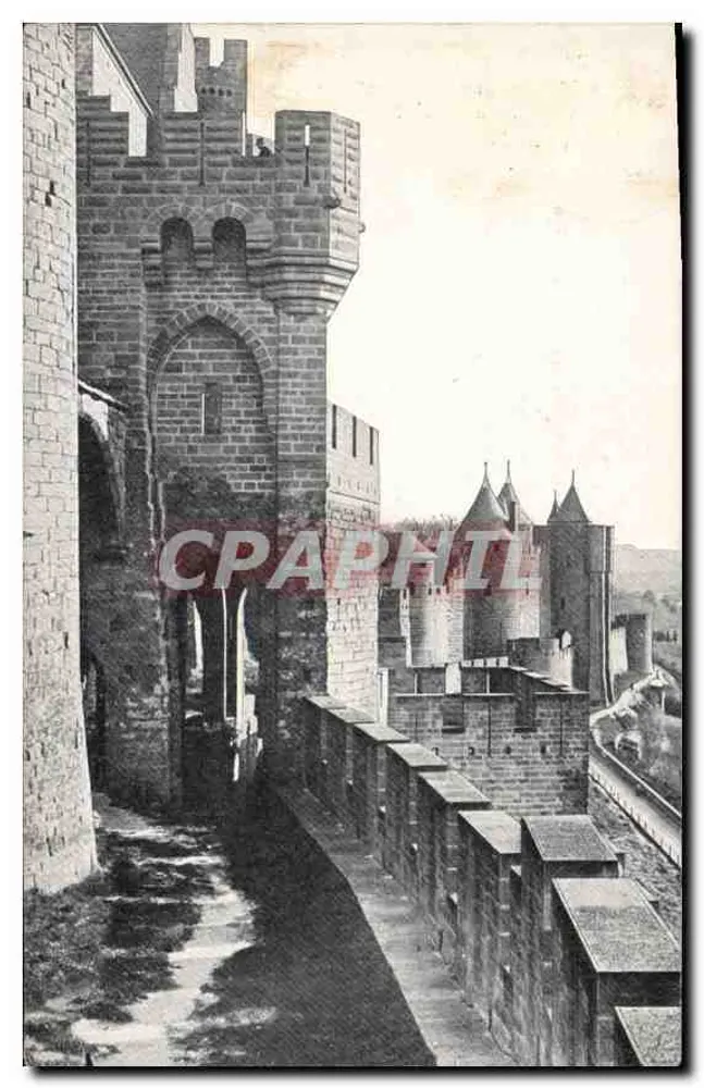 Porta do castelo de Carcassonne — vista do portal e das torres — editor não identificado - Frente