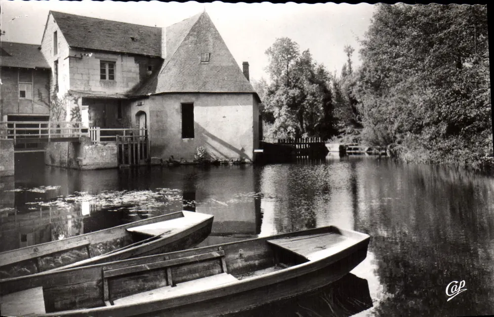 La Roche-Posay — Das alte Mühle und die Creuse — Réal-Photo, Paris 15. Arrondissement - Vorderseite
