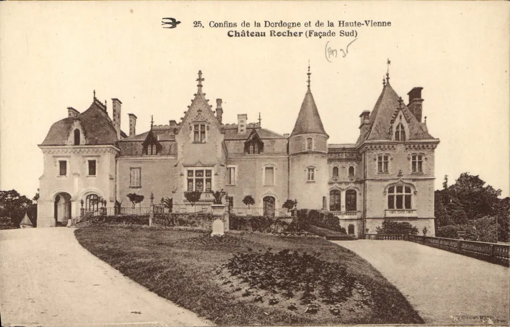 Schloss Rocher — Südseite — Grenze zwischen Dordogne und Haute-Vienne - Vorderseite