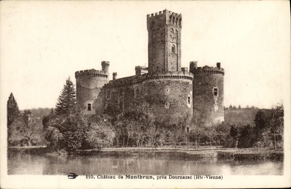 Schloss Montbrun — nahe Dournazac (Haute-Vienne) — n° 110 - Vorderseite