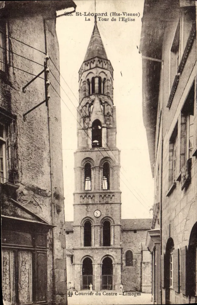 St-Léonard (Hte-Vienne) — Ansicht der Kirchturms — Verlag des Courrier du Centre - Limoges, Nr. 233 - Vorderseite
