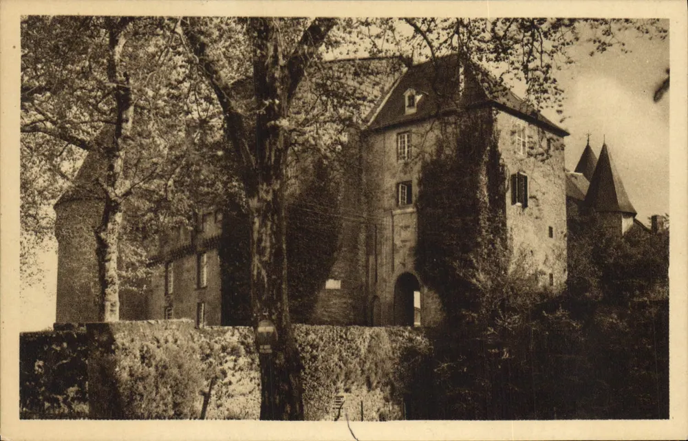Rochechouart — Il Castello - Recto