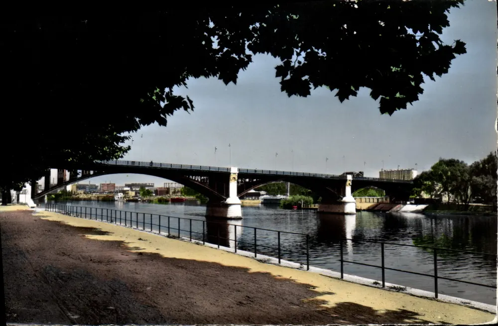 Asnières-Levallois — Der Brücke — Bilder Frankreichs - Vorderseite