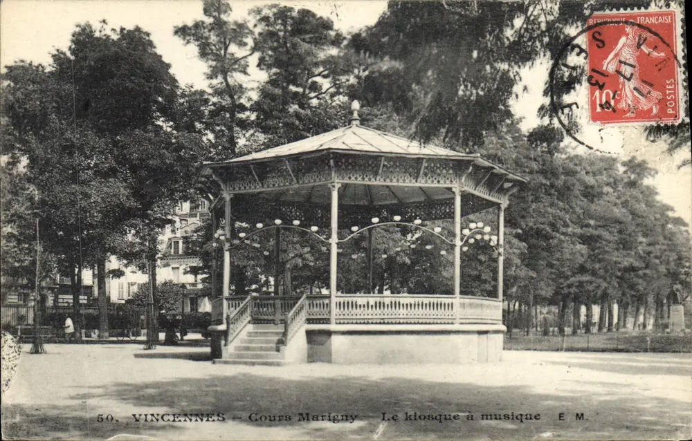 Vincennes — Cours Marigny — Der Musikkiosk — E.M. - Vorderseite