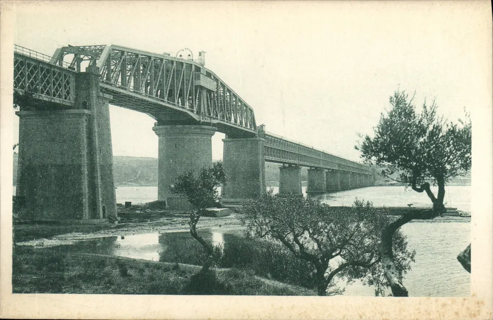 Viaducto de Caronte — Cerca de Martigues — Editor Baumann & Cie, n°10 - Anverso
