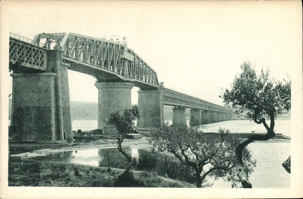 Viaduto de Caronte — Perto de Martigues — Editor Paris Caronnet - Frente