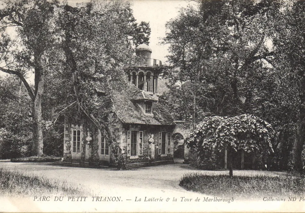 Park des Petit Trianon — Die Käserei und die Marlborough-Turm — Collections ND Photo - Vorderseite