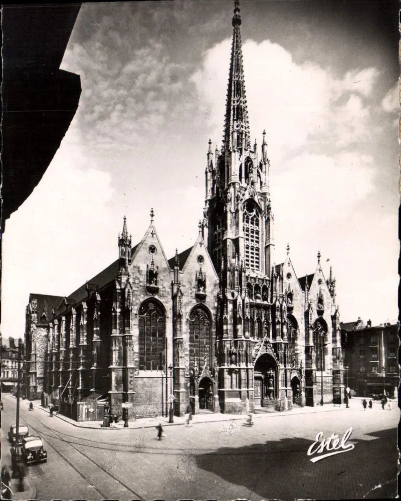 Igreja de São Maurício — Lille — Estel - Frente