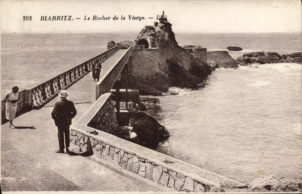 Biarritz — O Rocher de la Vierge — Editor anônimo, n° 293 - Frente