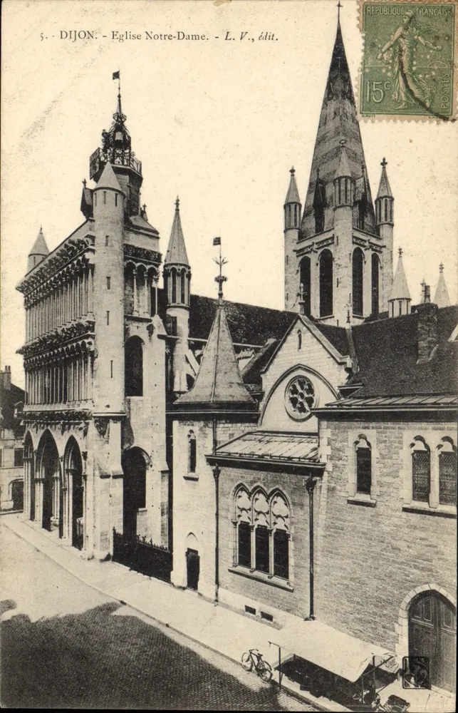 Dijon - Igreja de Nossa Senhora - L. V., edit. - Frente