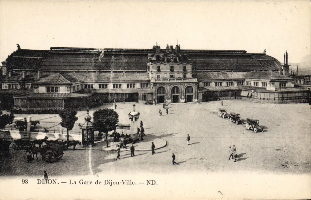 Dijon — La Gare de Dijon-Ville — éditeur ND, n° 98 - Frente