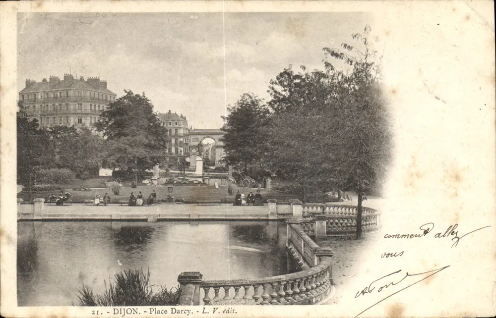 Dijon - Place Darcy — vue du bassin et de l'arche, éditeur L. V. edit. - Frente