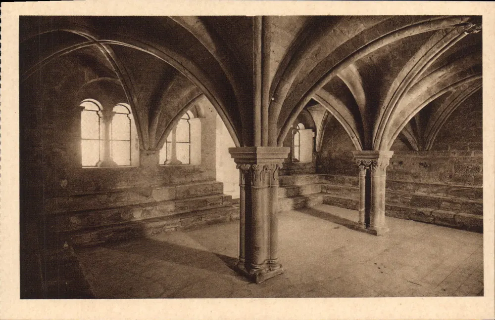 Abbaye de Senanque - Kapitelraum — 13. Jahrhundert — Abbaye de Senanque, Gordes (Vaucluse) - Vorderseite