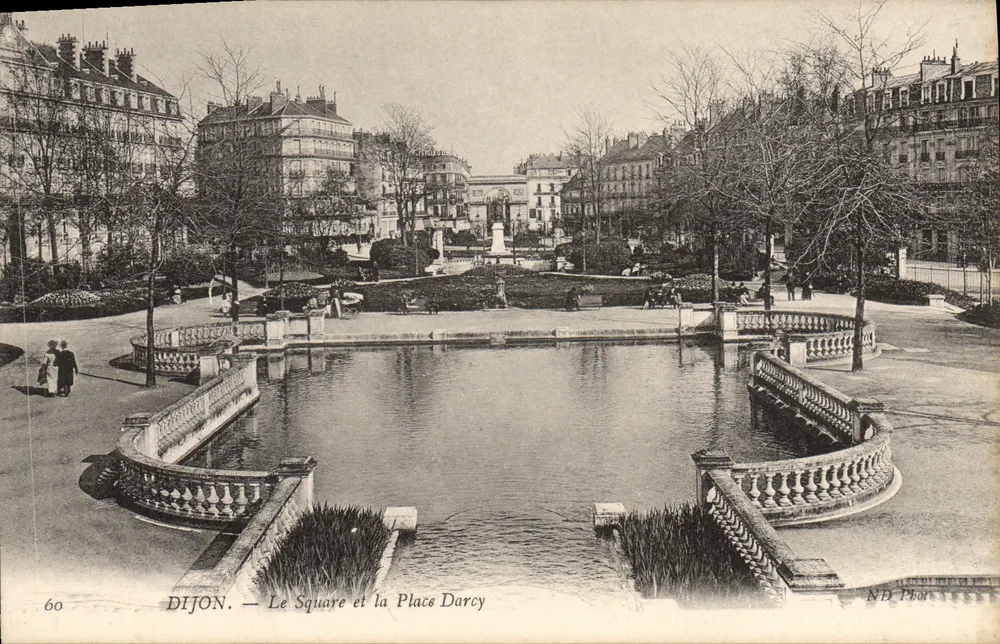 Dijon — O Square e a Place Darcy — ND Phot - Frente