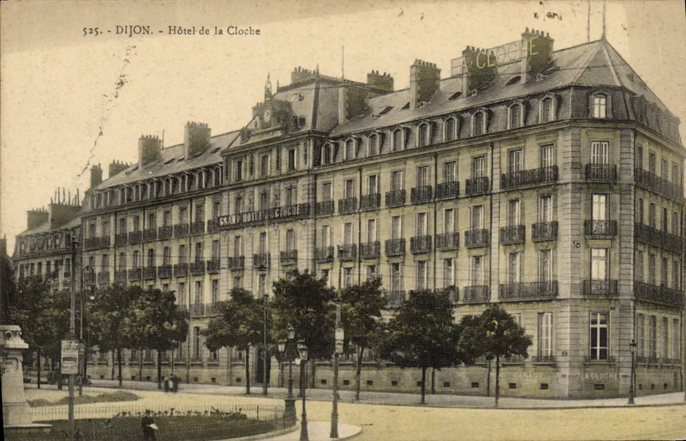 Dijon - Hotel de la Cloche — editor anônimo, n° 525 - Frente