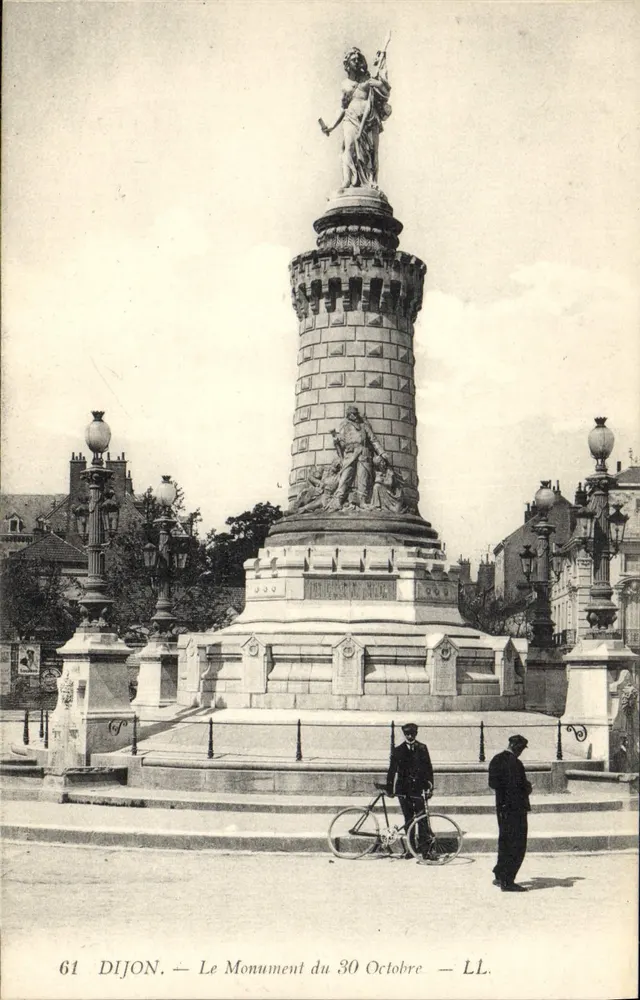 Dijon — O Monumento do 30 de Outubro — LL. n°61 - Frente
