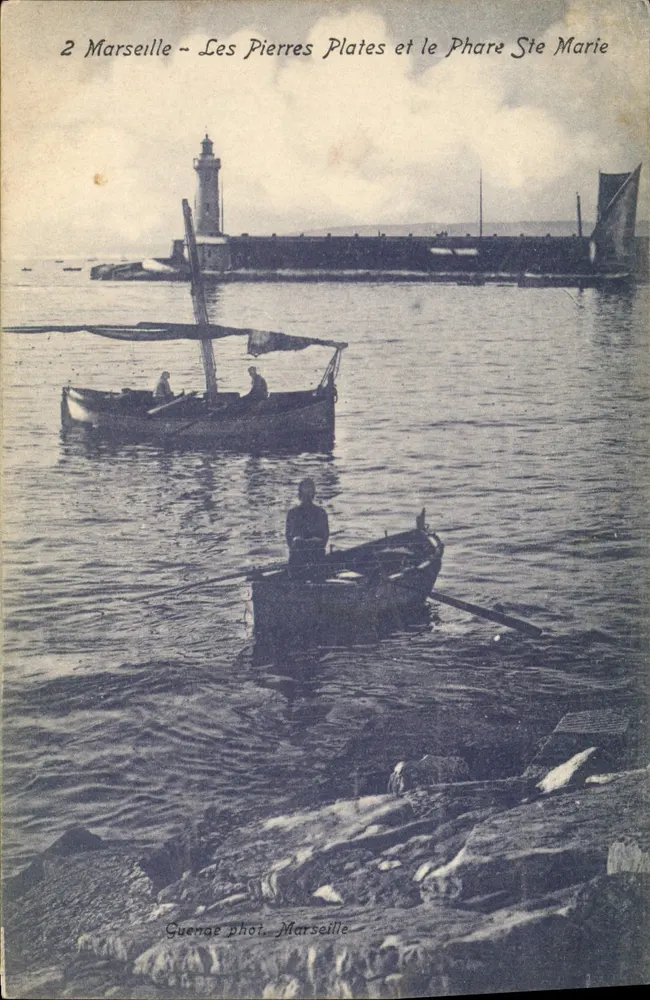 Marseille — Die Flachen Steine und der Leuchtturm Sainte Marie — Guerraé phot. Marseille - Vorderseite