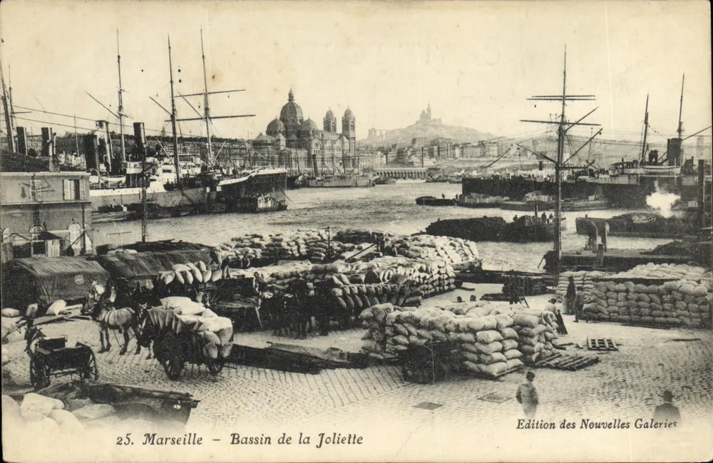 Marseille — Bassin de la Joliette — Edition des Nouvelles Galeries - Vorderseite