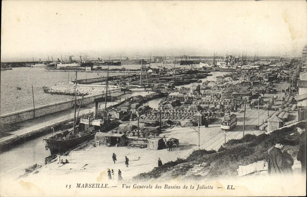 Marseille — Allgemeiner Blick auf die Joliette-Becken — EL. - Vorderseite