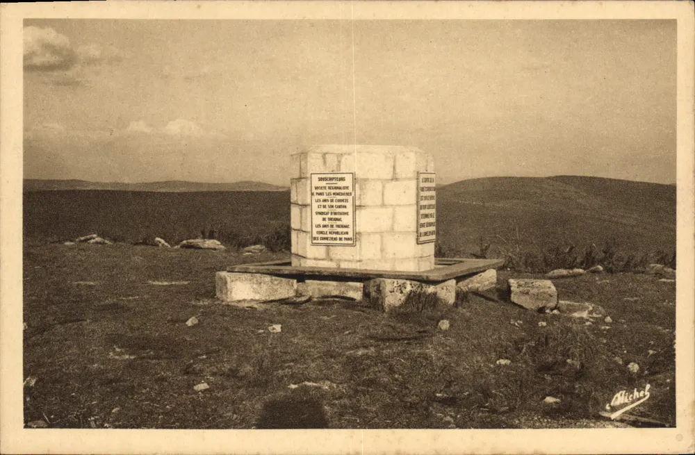 Denkmal für die Abonnenten der Republikanischen Gesellschaft — Die Monts de l'Orne — Verlag Michels - Vorderseite