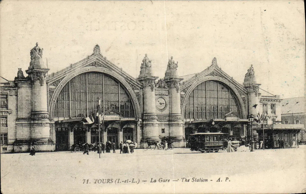 Tours (Loir-et-Cher) — A Gare — A. P. - Frente
