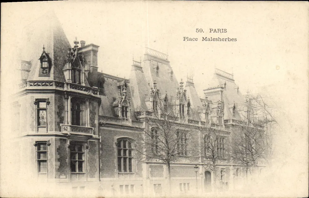 Place Malesherbes — vue d'un bâtiment à architecture gothique — éditeur non identifié, n° 59 - Frente
