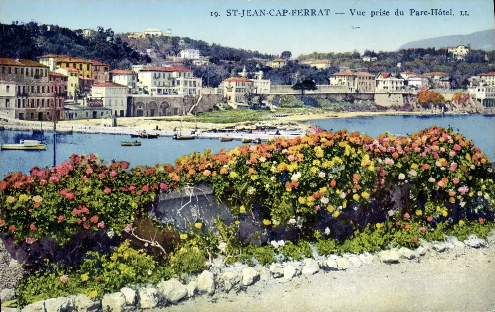 ST-JEAN-CAP-FERRAT — Aufnahme vom Park-Hotel. LL - Vorderseite