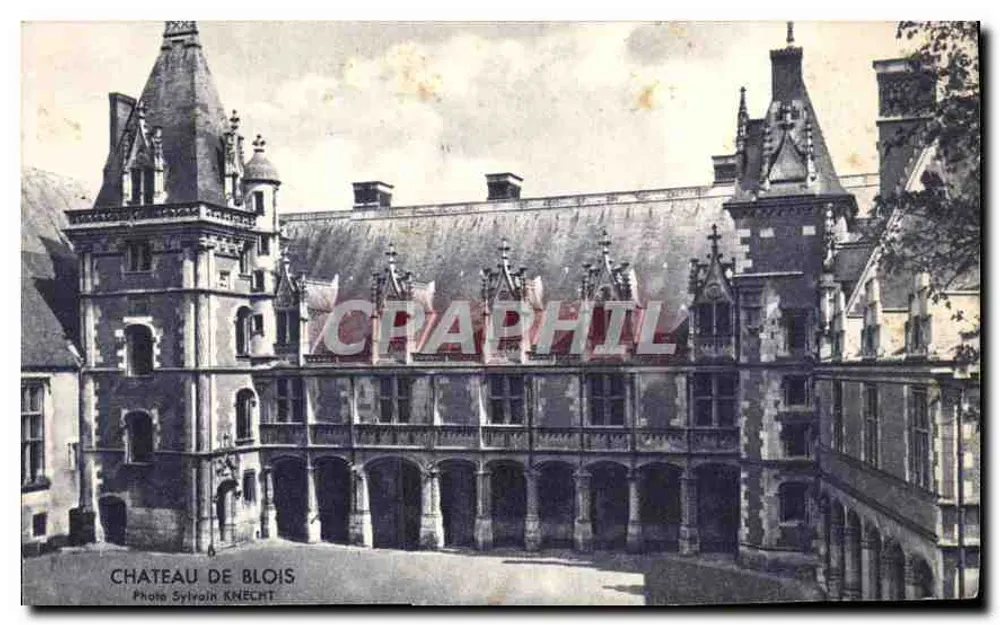 Castelo de Blois — vista do pátio interno — Foto Sylvain KNECHT - Frente