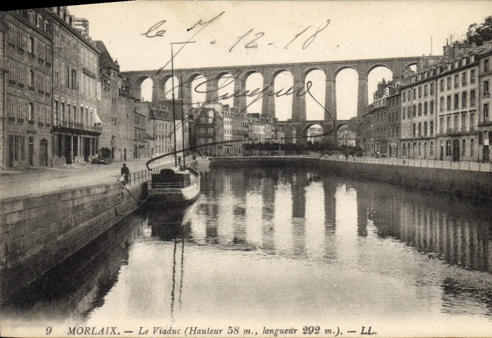 Morlaix — O Viaduto (Altura 58 m., comprimento 292 m.) — LL. - Frente