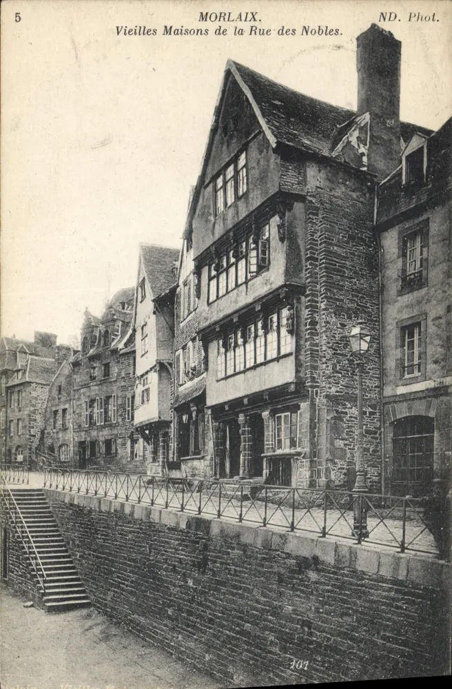 Morlaix — Alte Häuser in der Rue des Nobles — ND. Fot. - Vorderseite