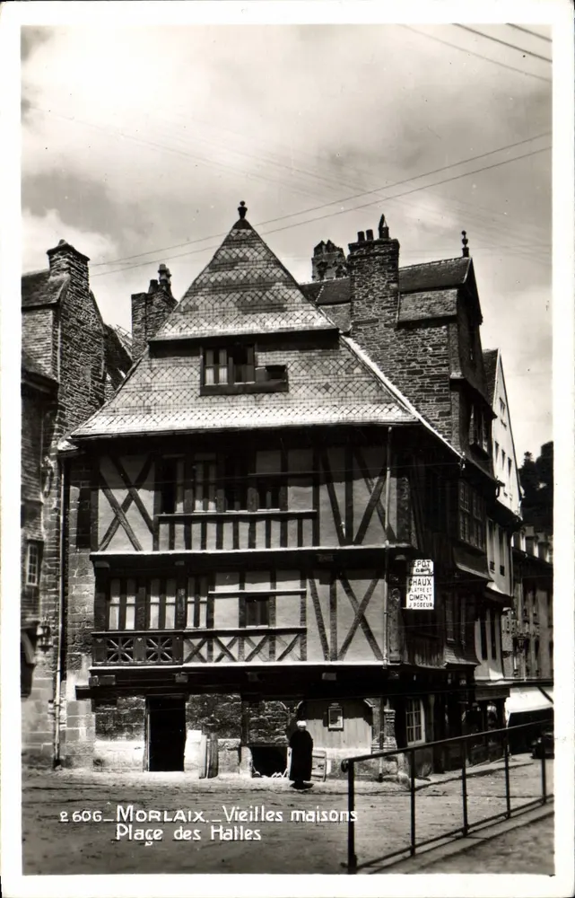 Morlaix - Alte Häuser - Place des Halles - Vorderseite