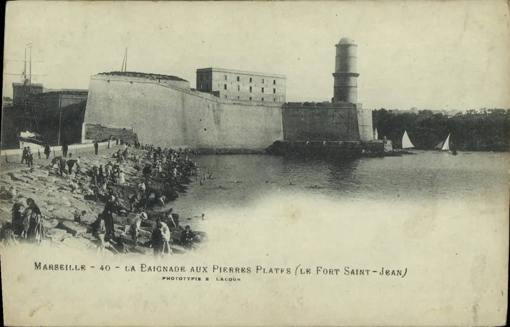 Marseille - 40 - Das Baden an den Flachen Steinen (Fort Saint-Jean) — Phototypie E. Lacouin - Vorderseite