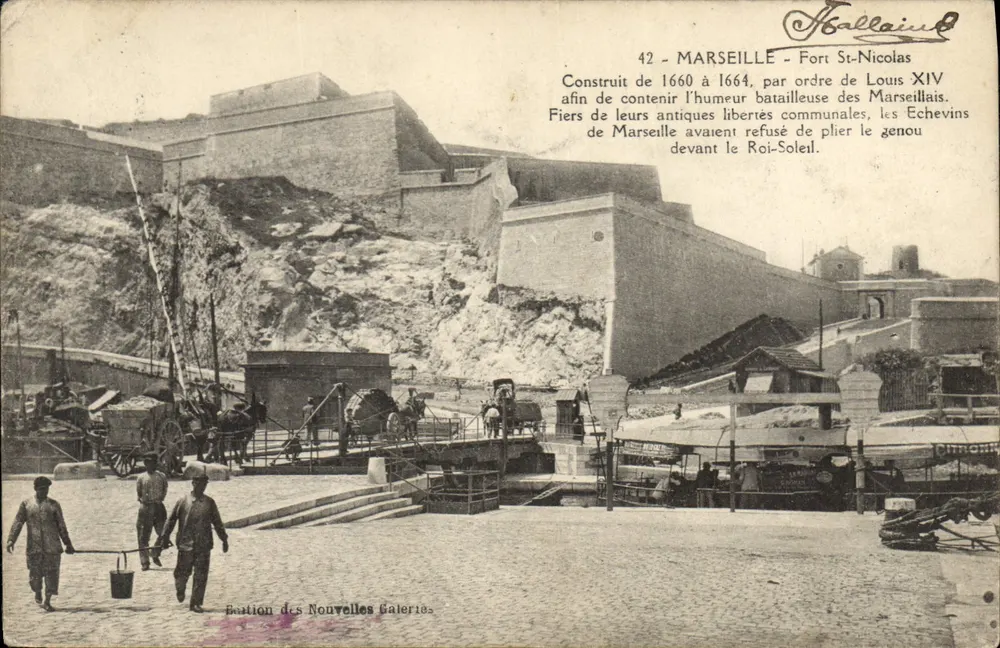 Marseille - Fort St-Nicolas — Bastion des Nouvelles Galeries, éditeur Hallain, n°42 - Frente