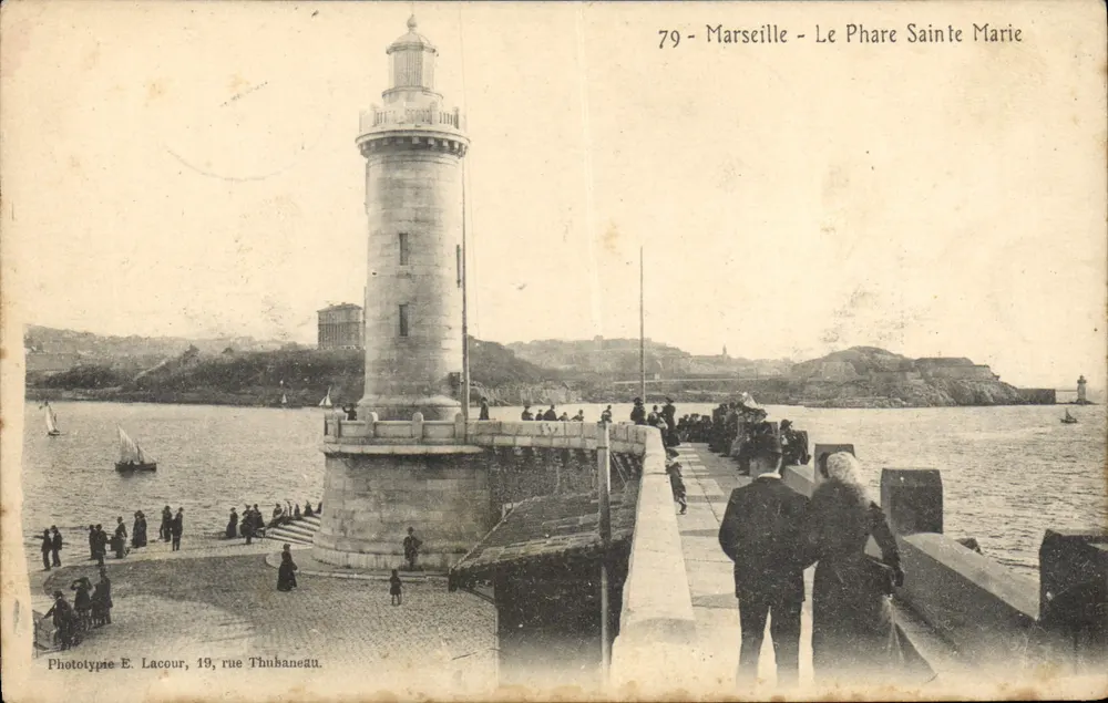 Marselha — Farol de Santa Maria — Fototipia E. Lacour, 19, rue Thubanegu, n°79 - Frente