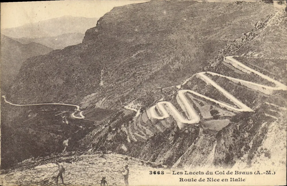 Die Kurven des Braus-Passes — Straße nach Italien über Nice — (A.-M.) n°3668 - Vorderseite