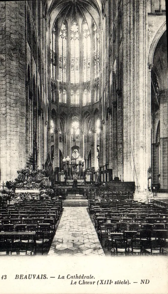 Beauvais — De Kathedraal. Het Koor (13e eeuw) — ND - Voorkant