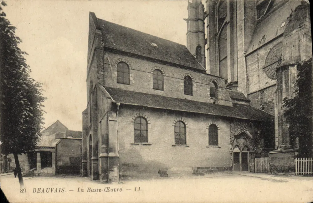 Beauvais — A Basse-Œuvre — I.I. — Editor Lévy Frères, Paris - Frente