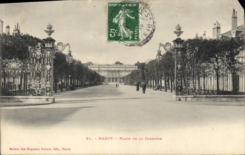 NANCY — PLACE DE LA CARRIÈRE — Maison des Magasins Réunis, editora, Nancy - Frente
