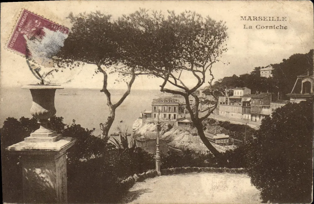 Marselha — A Corniche — editor não identificado - Frente