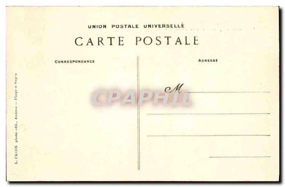 Amiens — Kathedrale aus Vogelperspektive — L. Caloix, Fotoverlag, Amiens - Rückseite
