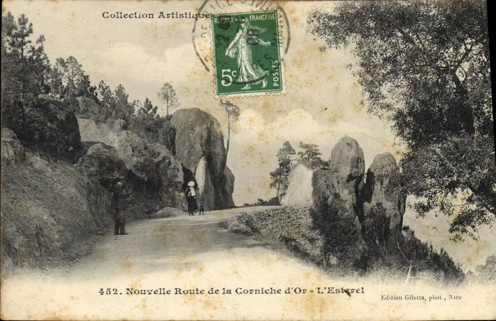 Nova Estrada da Corniche d'Or - L'Estérel — Coleção Artística, n°452, Edição Giletta, fot., Nice - Frente